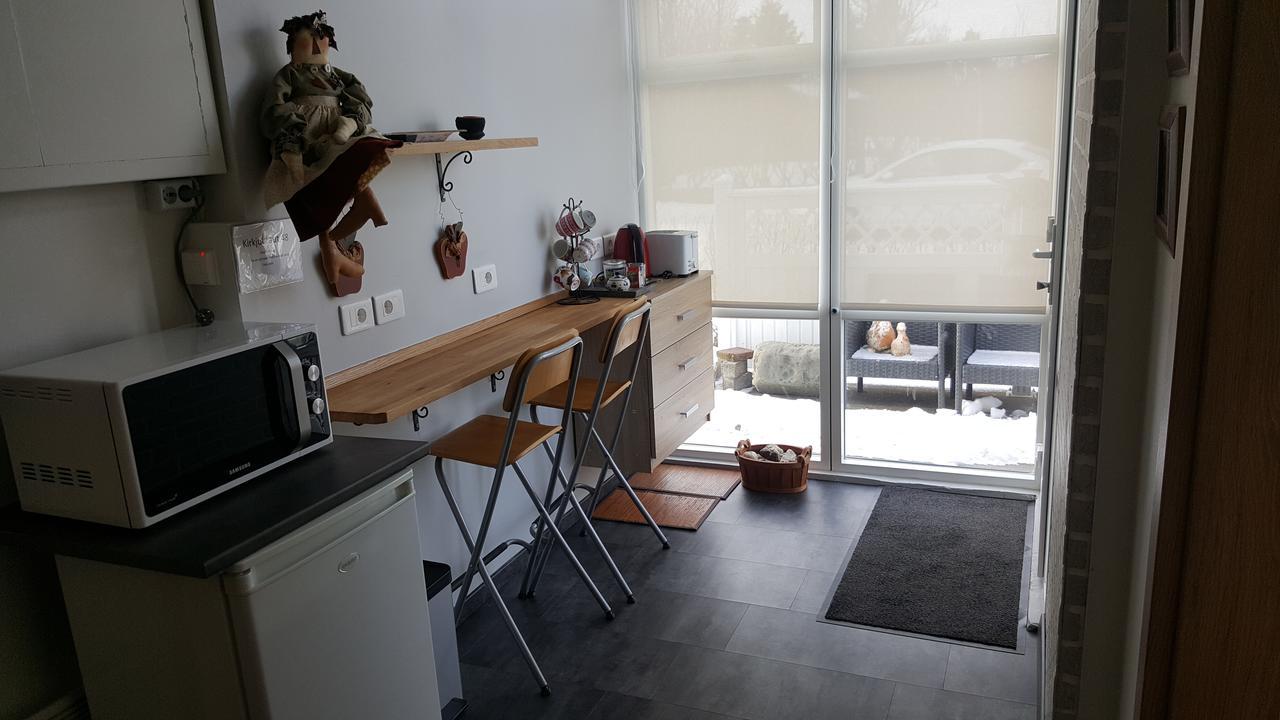 Ferienwohnung Hvita Husith, Kirkjubraut 48 Höfn Exterior foto